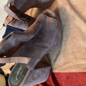 Platform heel booties